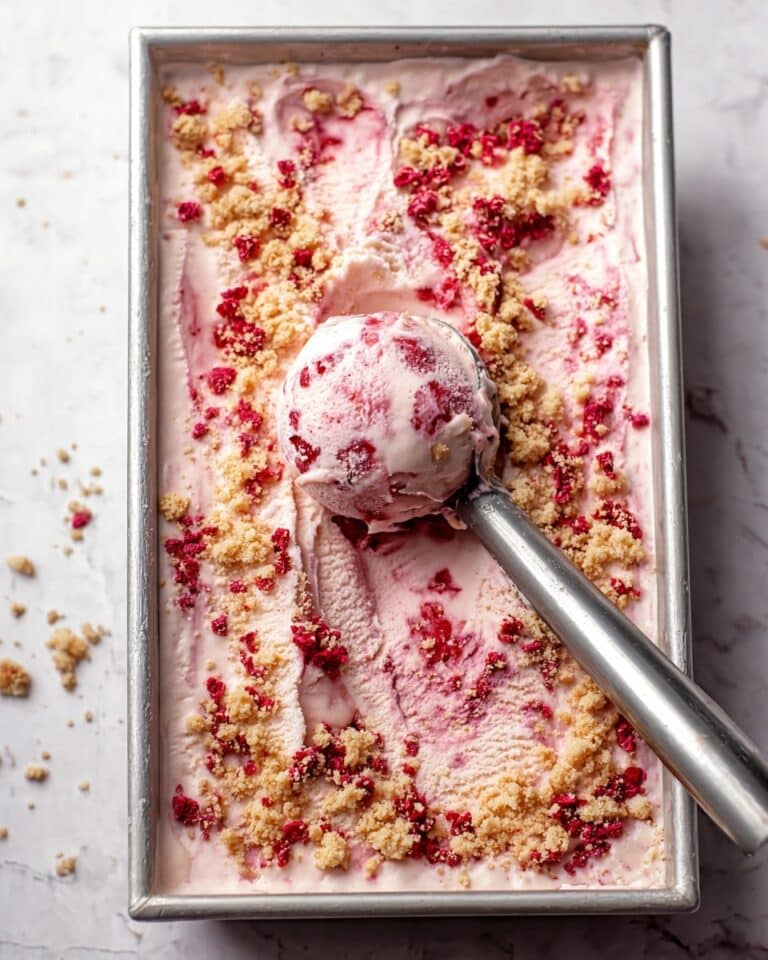 Strawberry Shortbread Frozen Yogurt Recipe